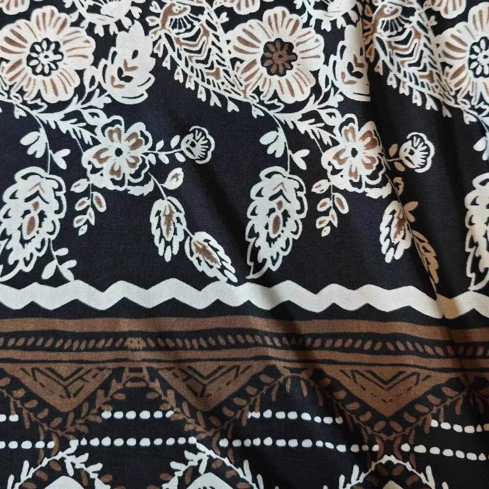 Lavish Black Bohemian Floral Tunic Top – Women's Size 1X - Picture 8 of 13